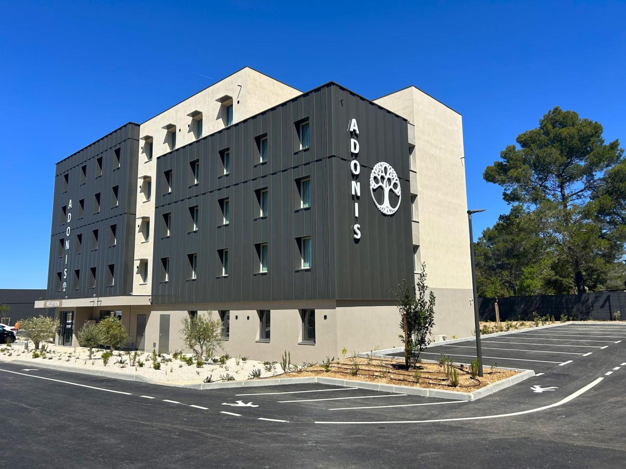 Adonis Le Castellet