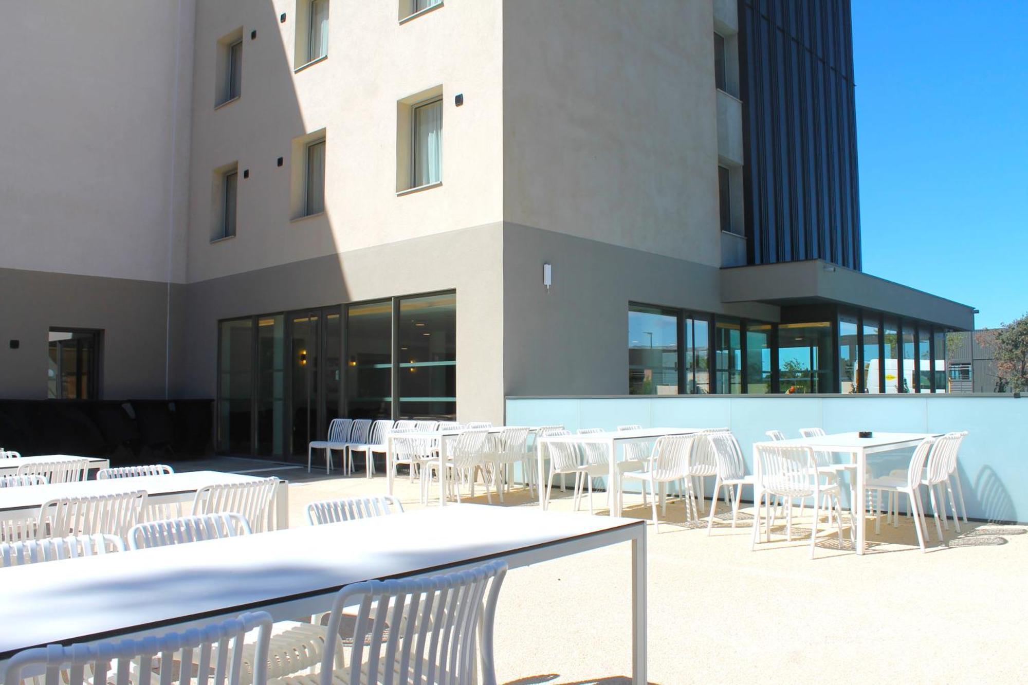 Adonis Le Castellet Hotel