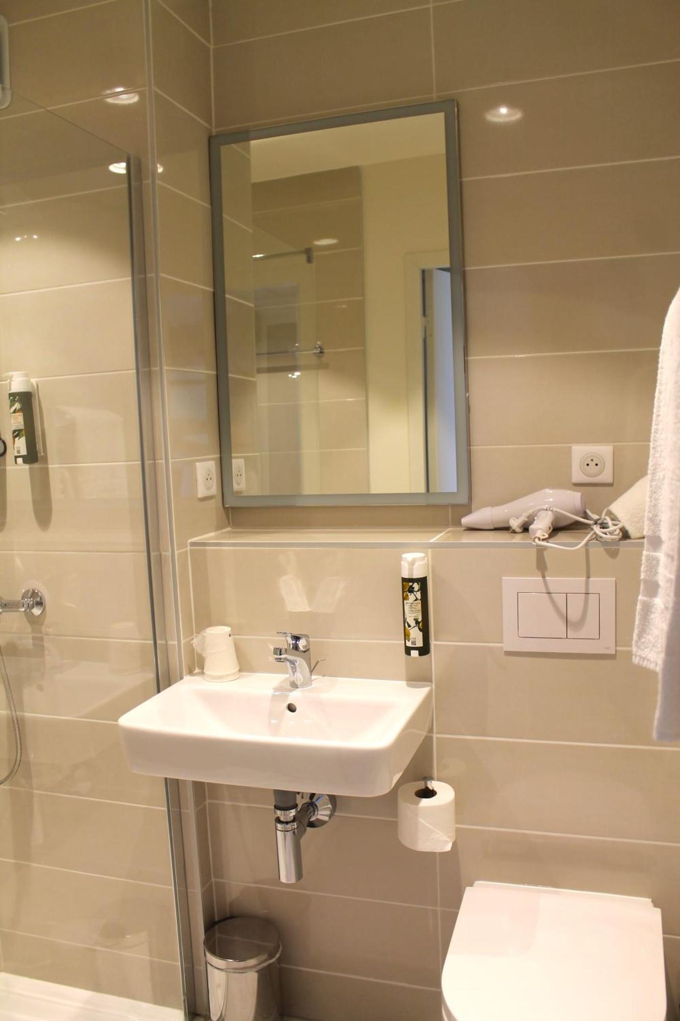 Adonis Le Castellet Hotel Signes